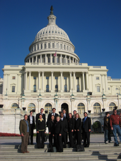 GLOBES/IGERT trainees on the steps of the Capitol Building for Washington DC Policy Training